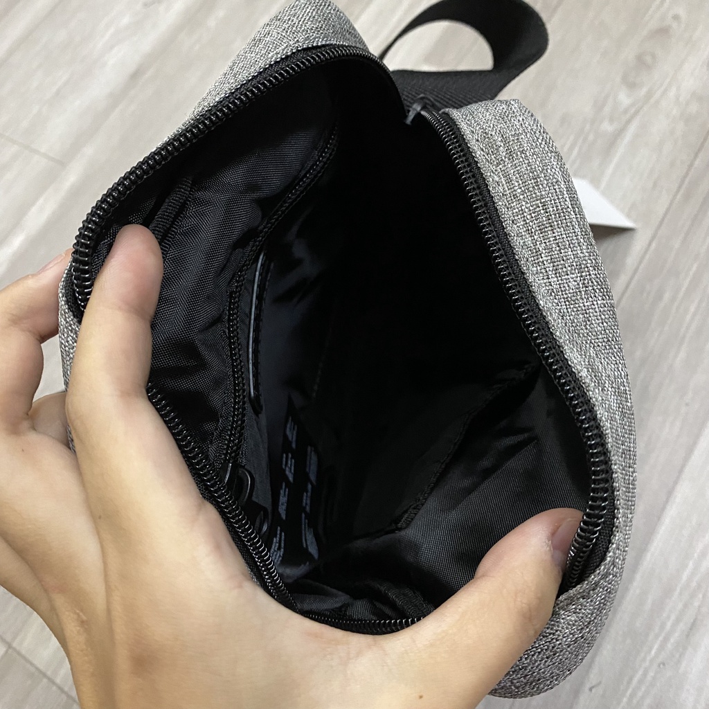 Túi Lacoste NH3886 J63 Chính Hãng