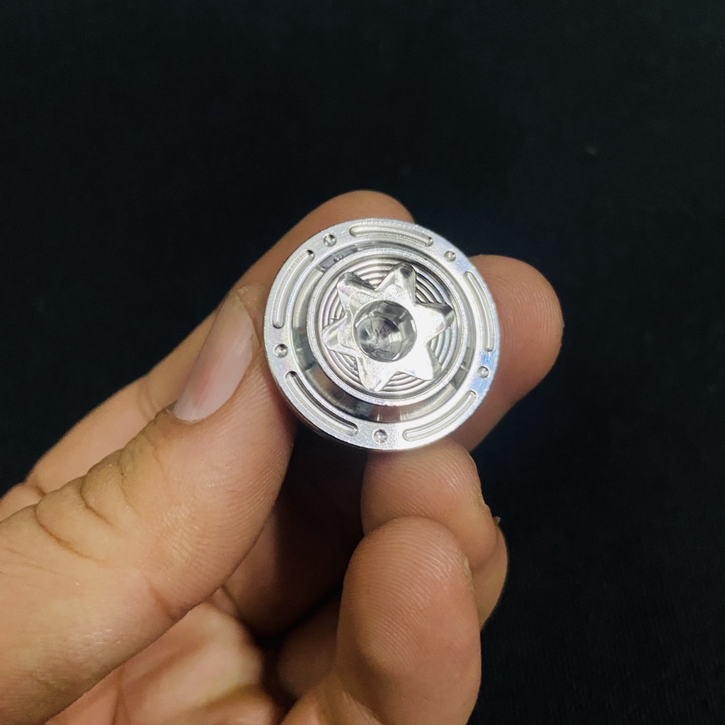 Ốc mâm lửa Salaya inox 304 một con sử dụng cho xe EXCITER 150, WAVE 110 ĐỜI MỚI