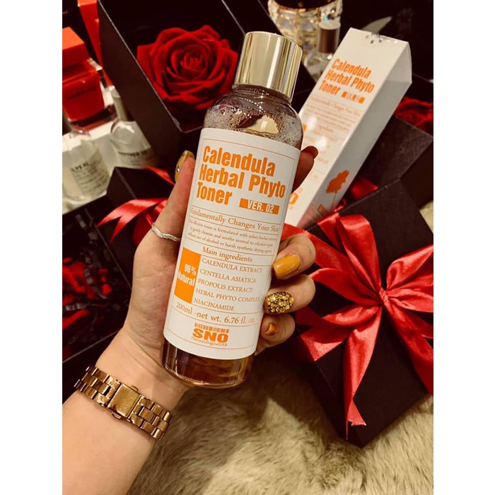 Nước hoa hồng SNO 💥Freeship💥 Nước Cân Bằng Độ Ẩm Dưỡng Da Chiết Xuất Hoa Cúc Hàn Quốc  SP27 | BigBuy360 - bigbuy360.vn