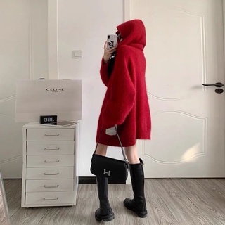 Áo len có mũ form rộng