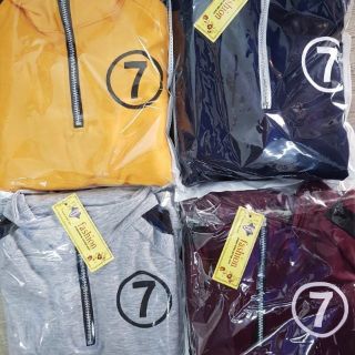 Set thể thao nữ số 7