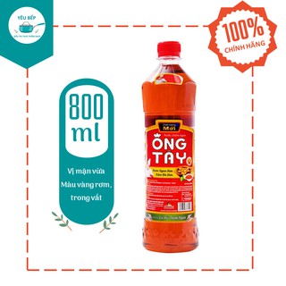 Nước mắm Ông tây 800ml vị mặn vừa, vàng ươm, trong vắt