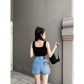 Quần jean short thêu kiểu
