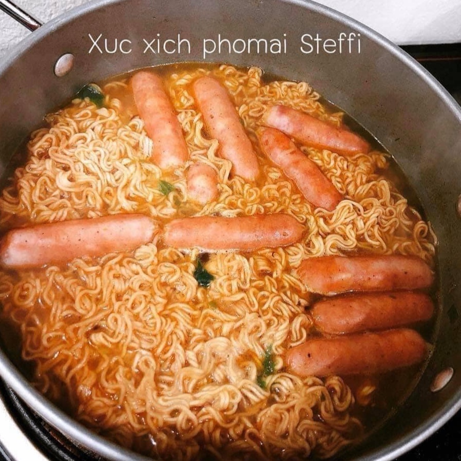 Xúc xích phomai Steffi mini chiên thả lẩu siêu hấp dẫn