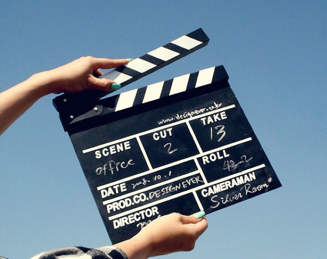 Bảng đạo diễn (Clapper Board) trang trí phong cách retro