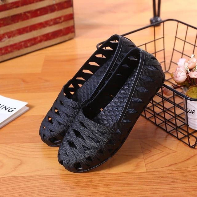 Giày nhựa đan dạng lưới đi mưa tiện lợi size 38 xả hàng