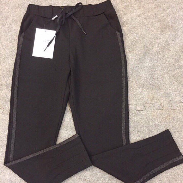 Combo 2 quần jogger nữ| Quần nữ chất UMI cạp chun viền kim tuyến sành điệu| Quần thể thao năng động | BigBuy360 - bigbuy360.vn