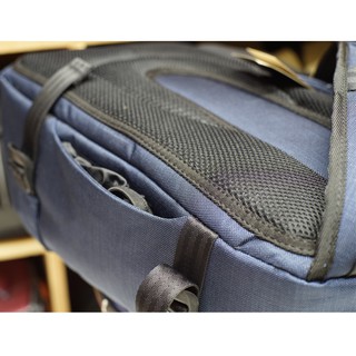 Túi đựng máy ảnh  Quick Escape Sling L đeo chéo 1 quai