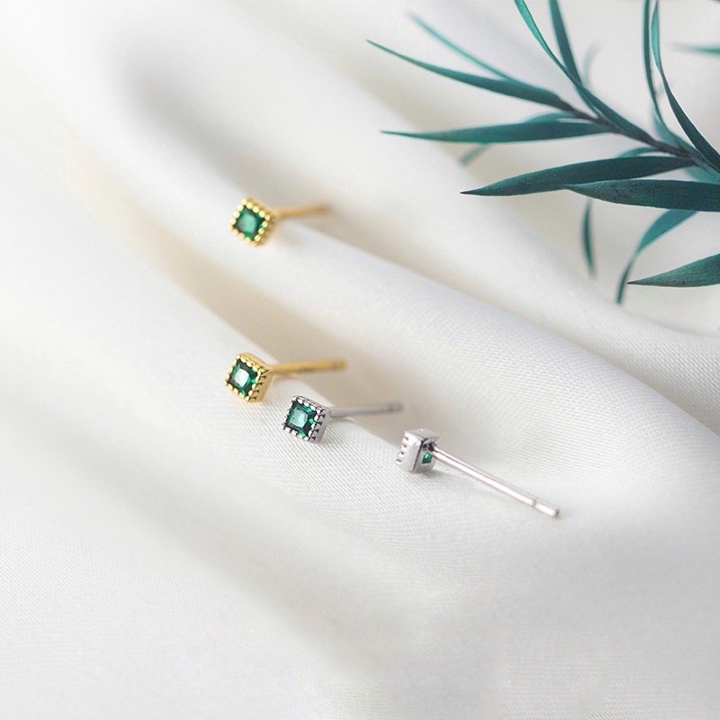 Bông tai nụ 3ly nhỏ, thích hợp cho các bạn đeo trang sức nhiều lỗ- kèm hộp trang sức