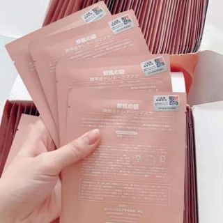 Mặt nạ nhau thai nhật bản 🇯🇵