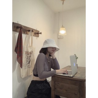 Nón bucket trơn unisex màu đen/trắng Basic Bucket
