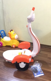 Xe điện cân bằng trẻ em N-Kid