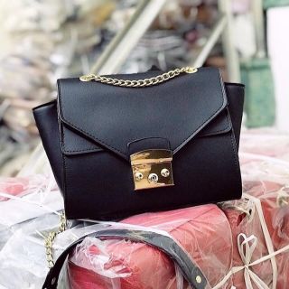 Túi xách hot trend 2019 - giá sale cho các tín đồ thời trang