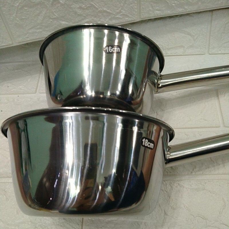 Gáo inox múc nuớc inox (16cm va 18cm)