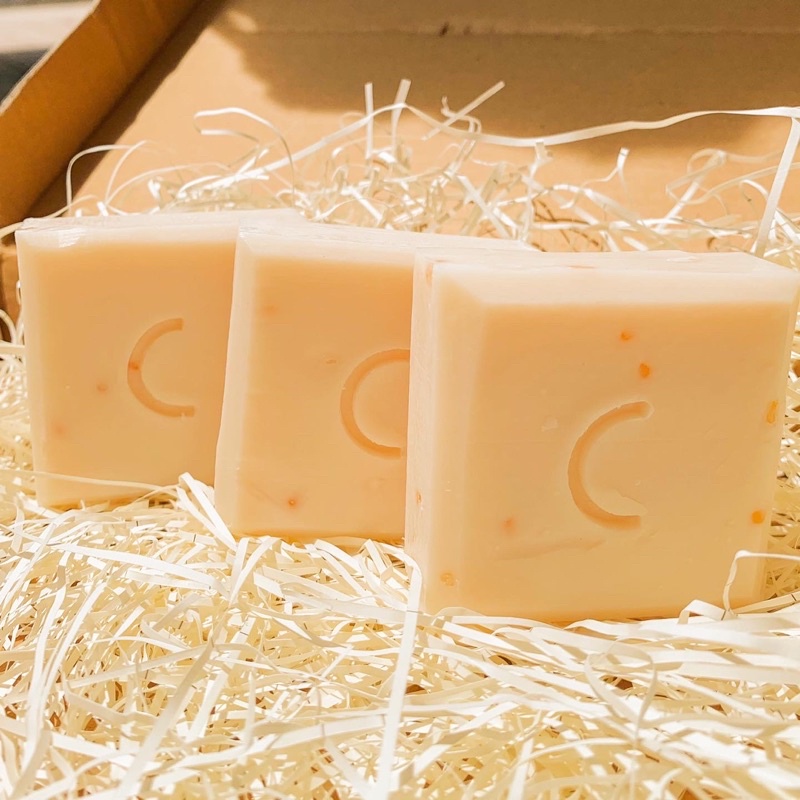 GLADY SOAP - xà phòng hữu cơ ủ trắng da tự nhiên