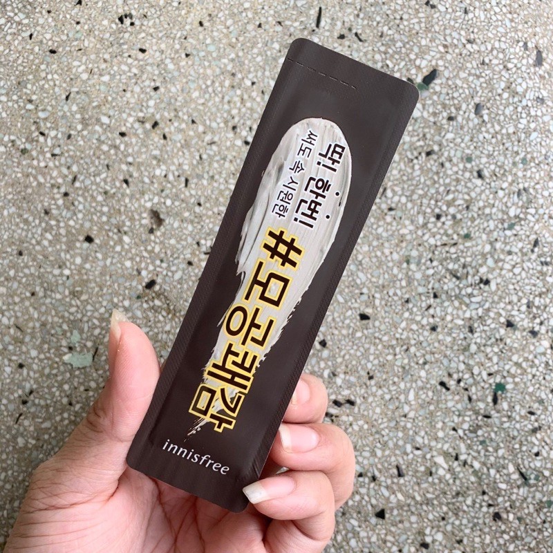 (NEW) Sample Mặt nạ đất sét Innisfree Super Volcanic Pore Clay Mask 2X mẫu mới 2019 1ml | BigBuy360 - bigbuy360.vn