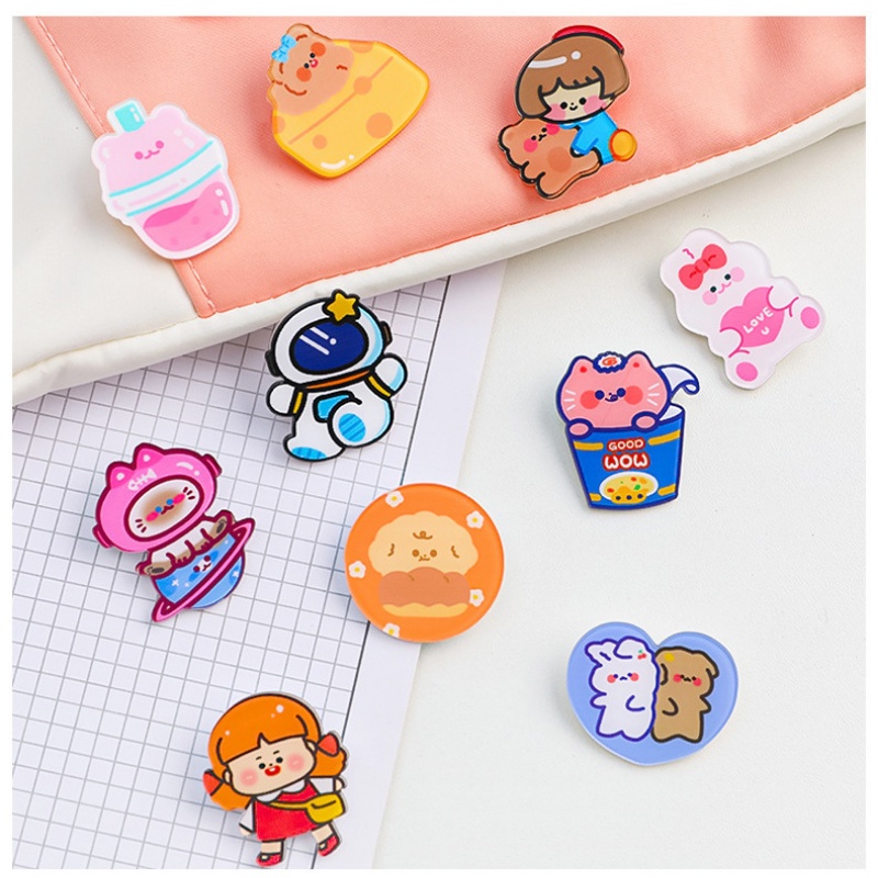 Pin cài áo balo túi xách acrylic hình thú và phi hành gia