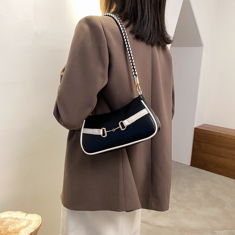 Túi Đeo Chéo Thời Trang Nữ Tính