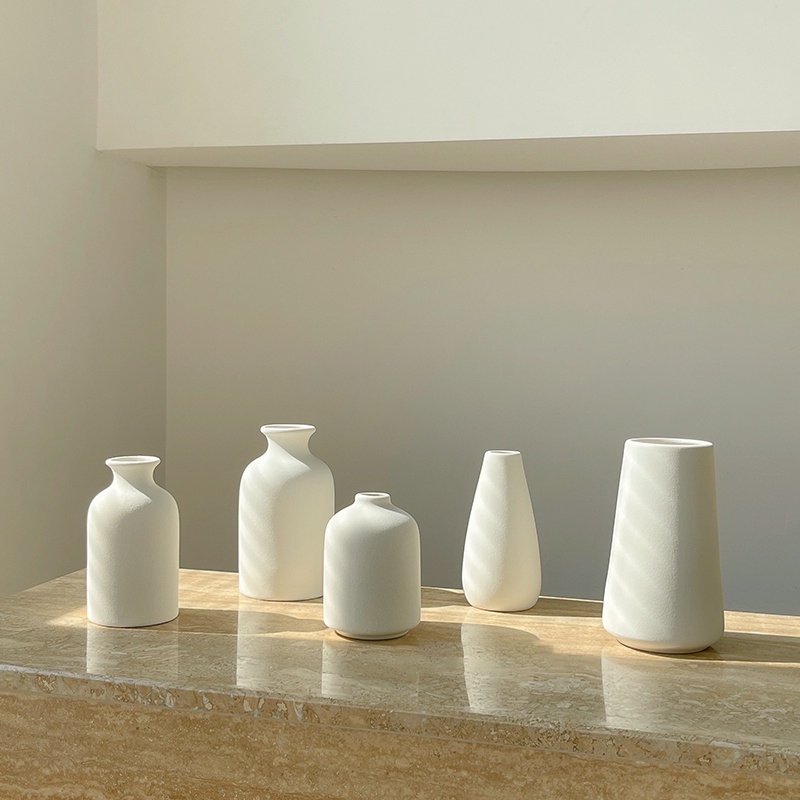 Bình hoa gốm sứ thiết kế sáng tạo phong cách Bắc Âu sang trọng bắt mắt