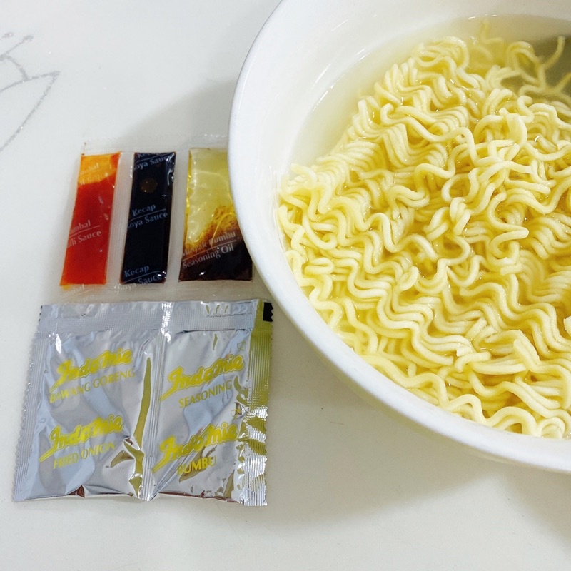 Combo 10 gói  mì sườn xào khô Goreng Indonesia 🇮🇩, Date mới 12 tháng.