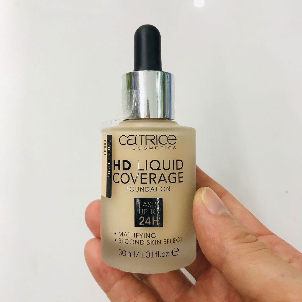 Kem nền Catrice HD 24h Liquid Coverage Foundation - Độ che phủ cực cao, kiềm dầu cực tốt ( AUTH )