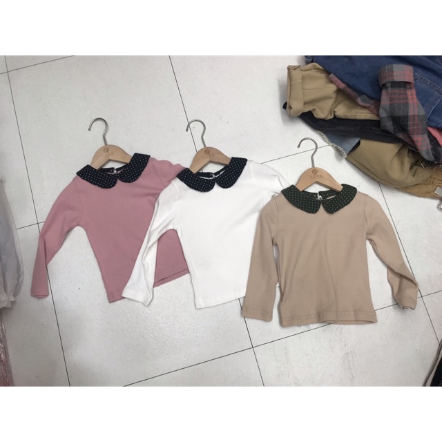 Áo len tăm cổ sen chấm bi