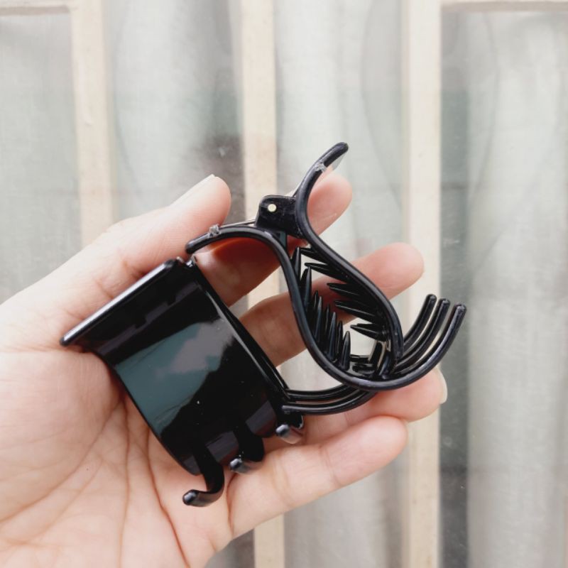 Lố 12 kẹp tóc 5 răng loại bóng màu đen