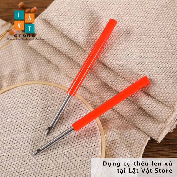 Bút gỗ thêu len xù, punch needle tools và bút đỏ đơn giản làm thêu nổi từ sợi len