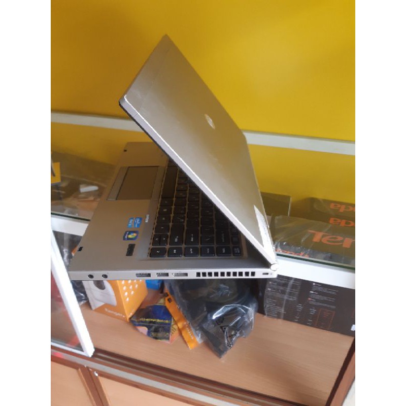 Laptop HP 8460P