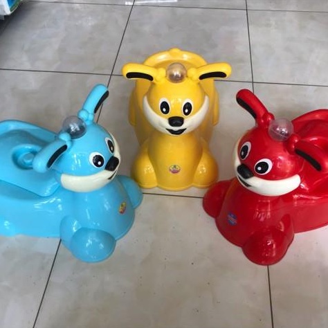 Bô vệ sinh có nhạc, hình con thỏ đáng yêu cho bé