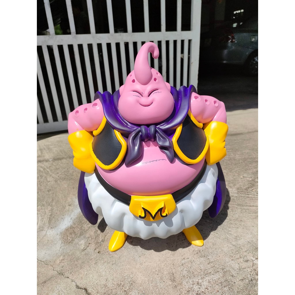 Mô hình nhà làm Ma bư đứng chống tay cười cao 45cm