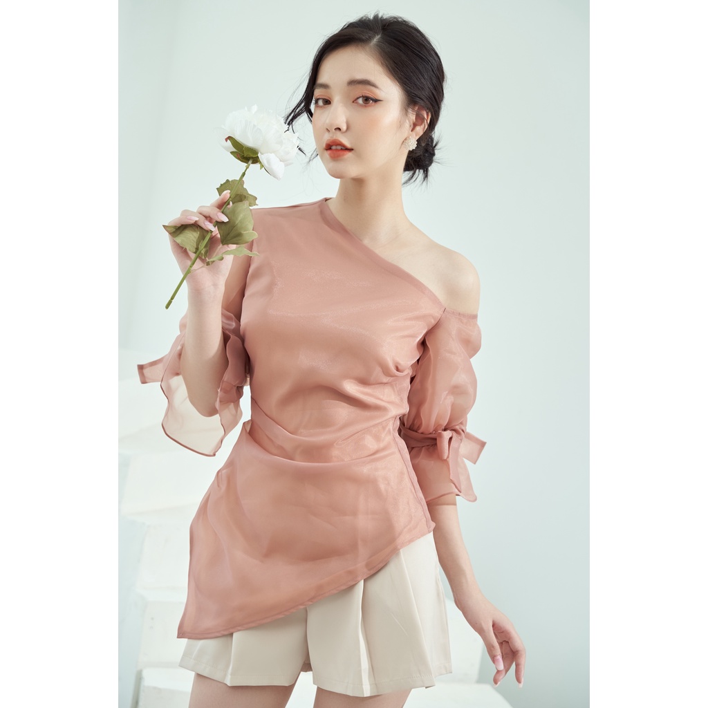 Emma Short - quần đùi xếp ly