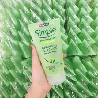 Sữa Rửa Mặt Dạng Gel Simple Kind To Skin Refreshing Facial Wash Gel