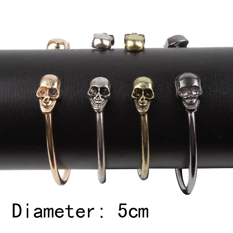 Vòng tay hợp kim hình đầu lâu phong cách gothic cá tính