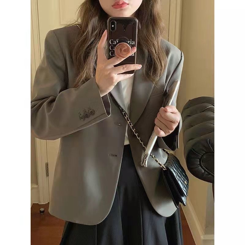 Áo Blazer Form Nhỏ Size S Phong Cách Hàn Quốc Thời Trang Nữ Năm 2023