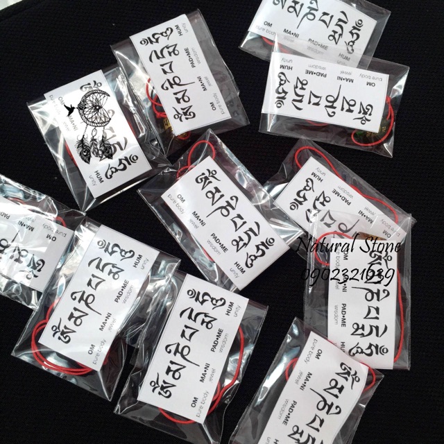 Vòng tay Om Mani Padme Hum -