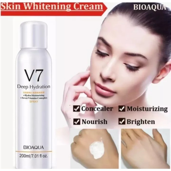 Xịt Khoáng Trang Điểm V7 Bioaqua Cấp Ẩm, Kiềm Dầu, Nâng Tông, Bảo Vệ Cho Làn Da Trắng Sáng 200ml