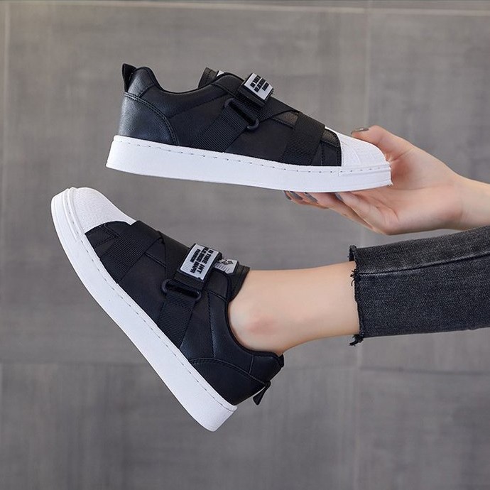 Giày thể thao nữ đế bằng giá rẻ giày sneaker nữ cao cấp trắng đen ulzzang hot trend AZUKA - B7