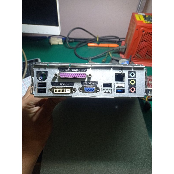 Main H81 S1 Sam Sung & Ram 2khe & chặn đâỳ đủ