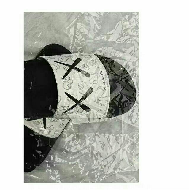 Dép Slide KAWS X EANEST hàng cao cấp FullBox