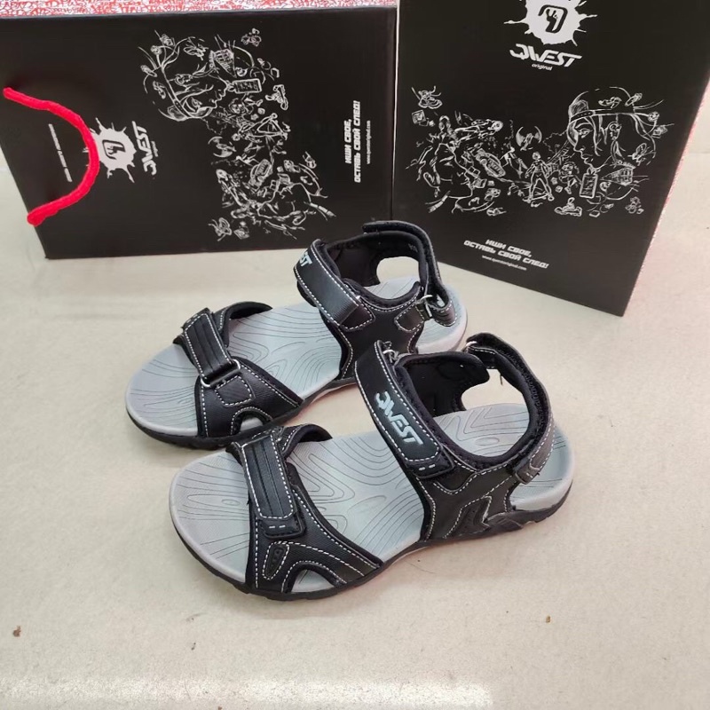 Sandal bé trai, xuất nga Qwest
