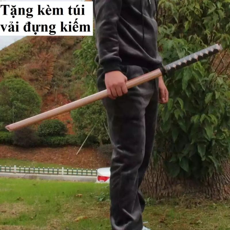Đạo Cụ Tập Võ Bằng Gỗ Cứng Dài 1m