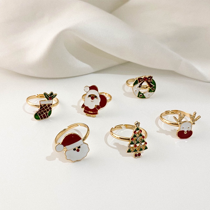 Nhẫn giáng sinh phong cách Âu Mỹ