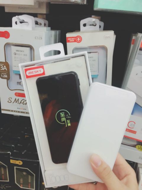 Pin Sạc Dự Phòng IBESKY S8 10000mAh Mặt Kính