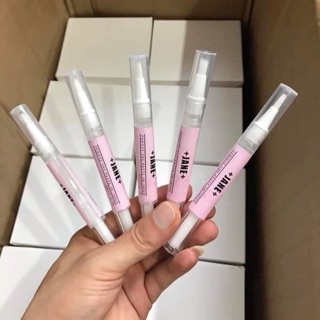 Bút tháo mi dạng gel, tháo mi siêu nhanh, rất tiện lợi và không cay mắt