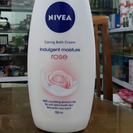 Sữa Tắm Dưỡng Thể Trắng Da Hoa Hồng Nivea Caring Bath Cream Rose 750ml Ouibeaute