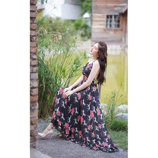 Đầm maxi hoa hở lưng