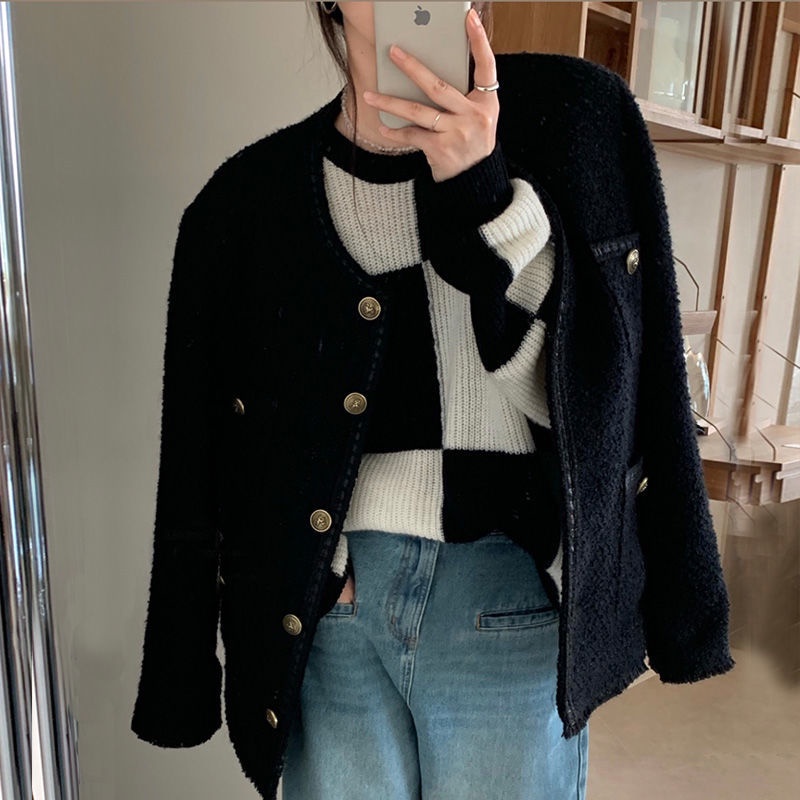 Chia sẻ:   Đã thích (2,2k) [Sẵn] Áo Khoác Dạ Tweed Len Dệt Kim Nữ Kiểu Cardigan Dài Tay Thu Đông Style Tiểu Thư Sang Chảnh Công Sở Hàn Quốc AD041