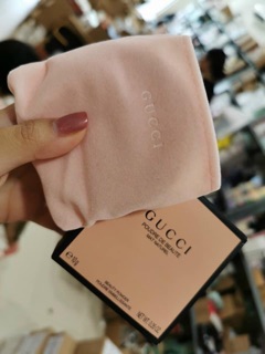 Phấn phủ GUCCI Poudre 02,01,00 Dạng nén