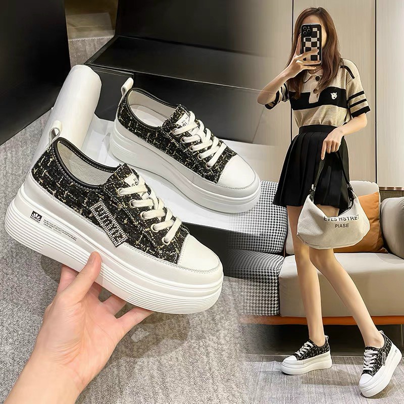 SALE SÔC Giày Thể Thao nữ Đế Dày Tăng Chiều Cao Phong Cách Xuân Thu mẫu mới năm nay